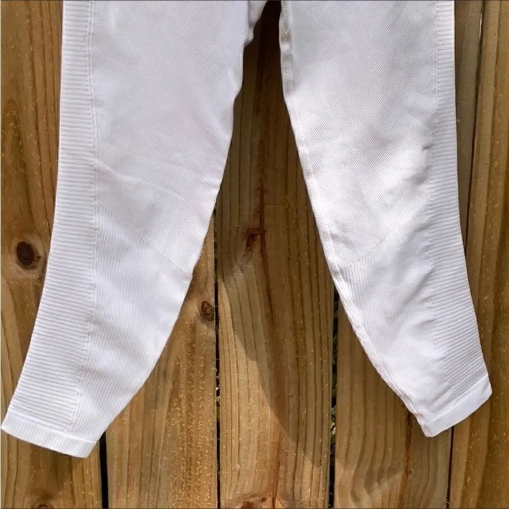 Take 50% OFF- Aerie Chill Play Move Light Pink Leggings, Size-L